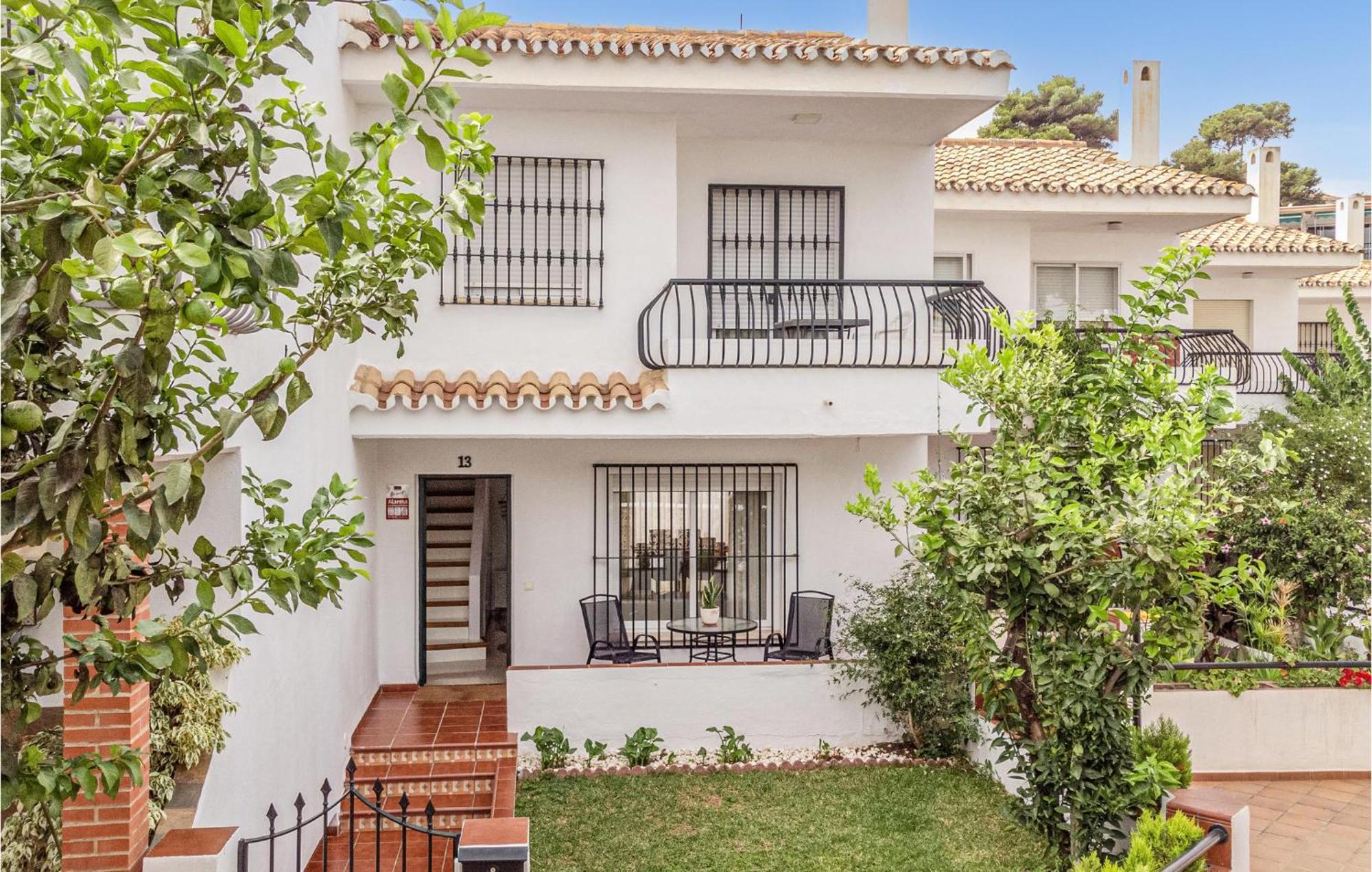 Nice Home In Velez-Malaga With Wifi מראה חיצוני תמונה