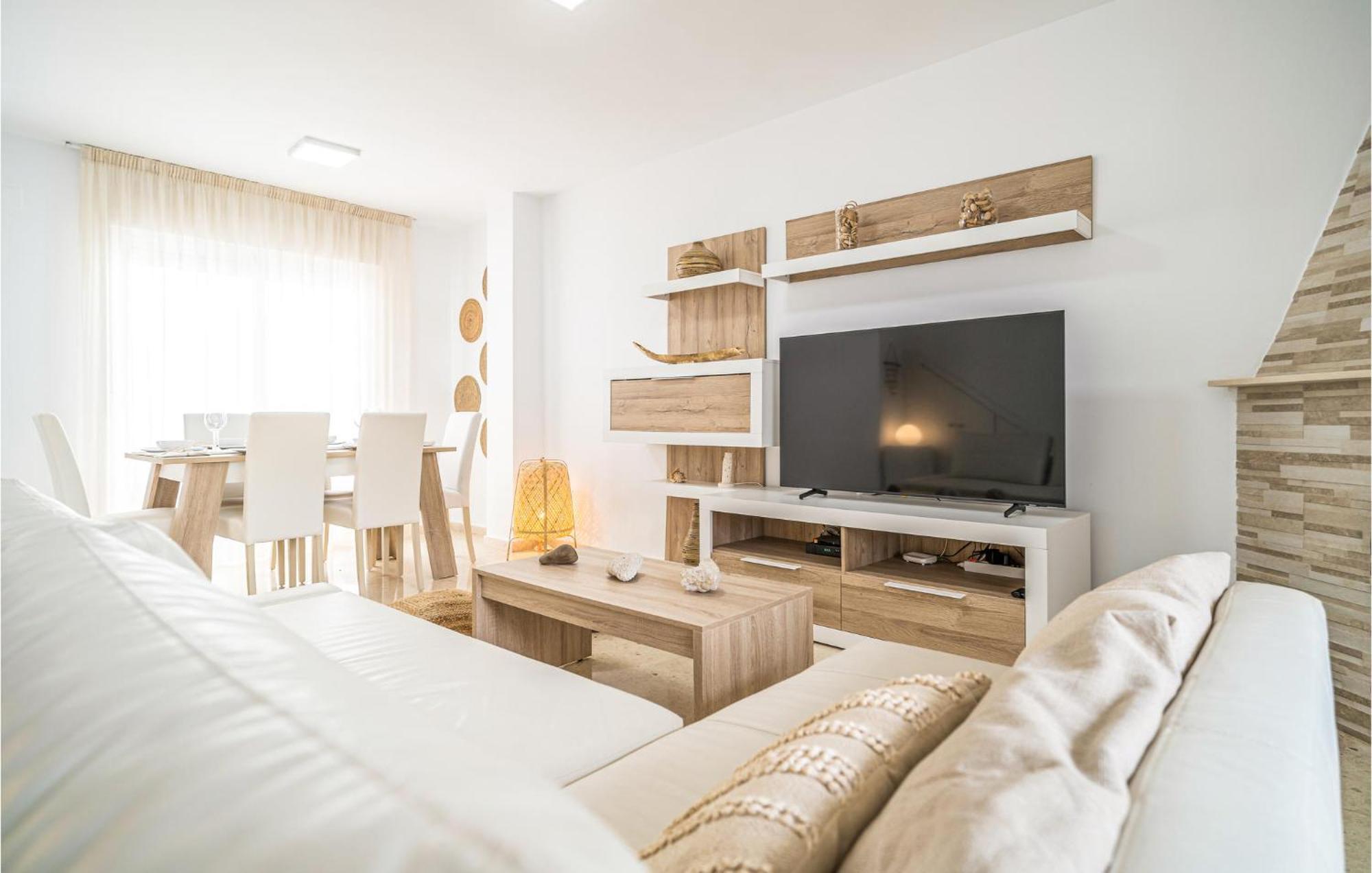 Nice Home In Velez-Malaga With Wifi מראה חיצוני תמונה