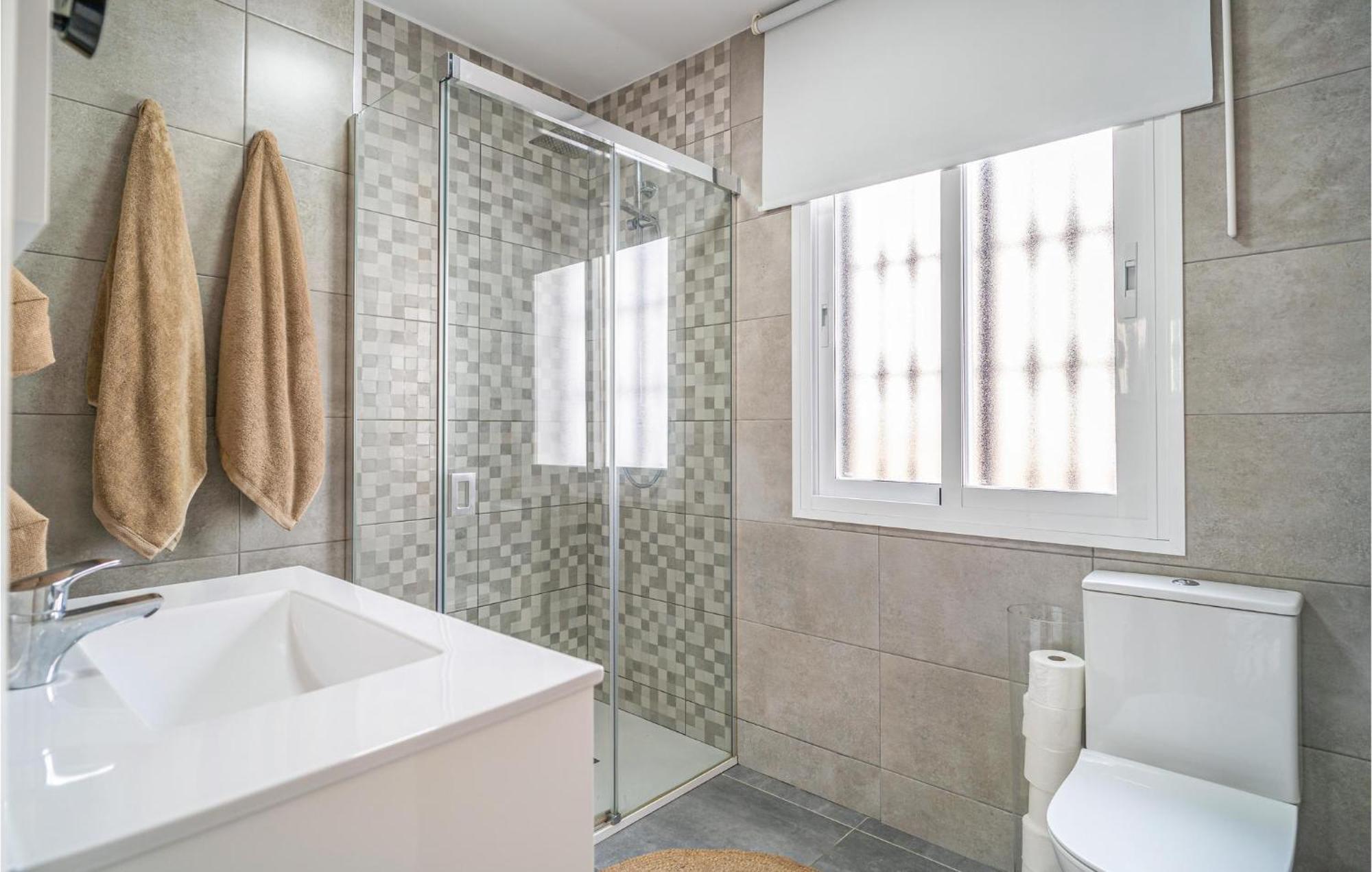 Nice Home In Velez-Malaga With Wifi מראה חיצוני תמונה
